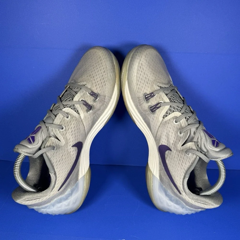 Nike Kobe Zoom Venomenon 5 Size 8.5 Gray Purple Basketball  display picture 1